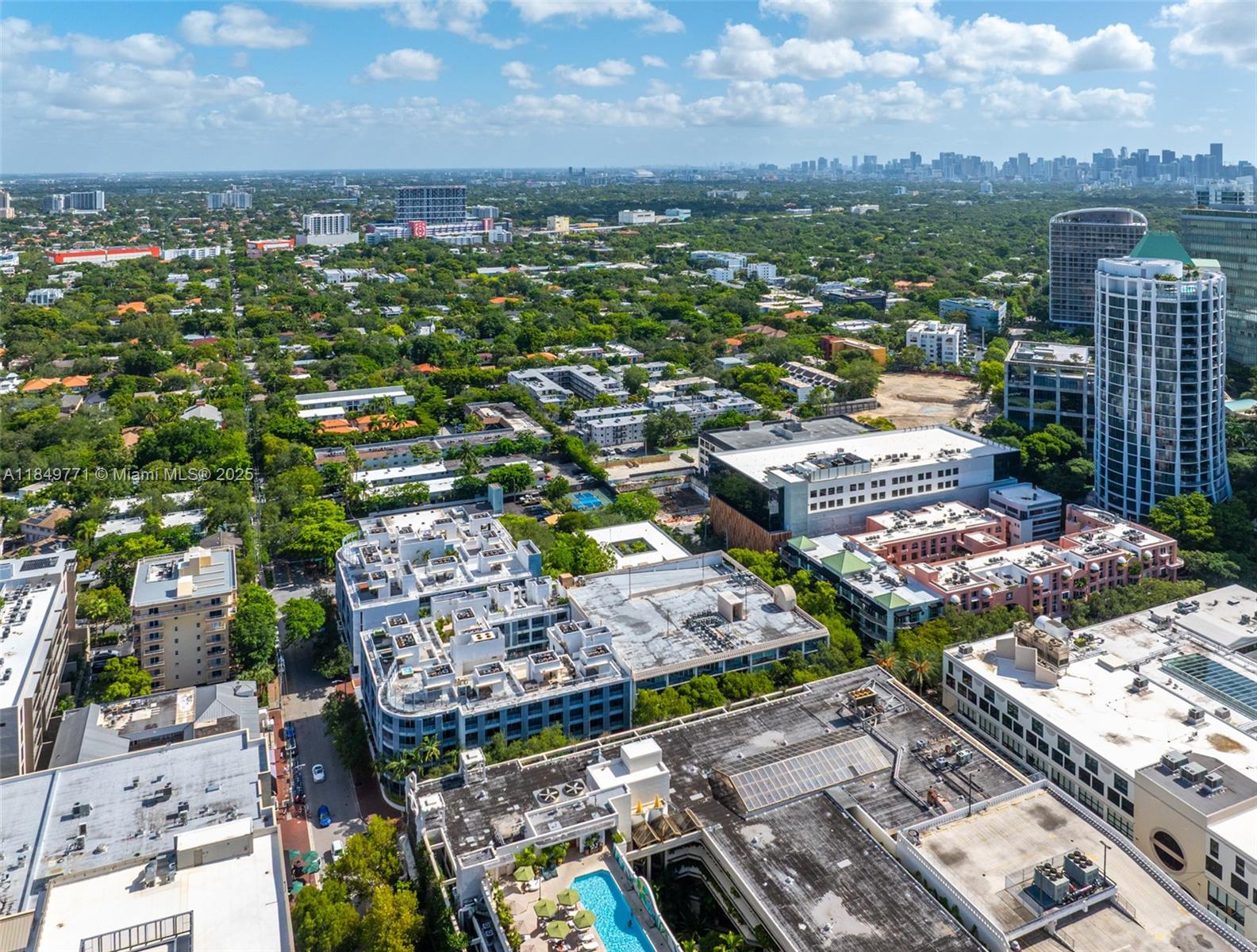LOFTS AT MAYFAIR CONDO - Residential
