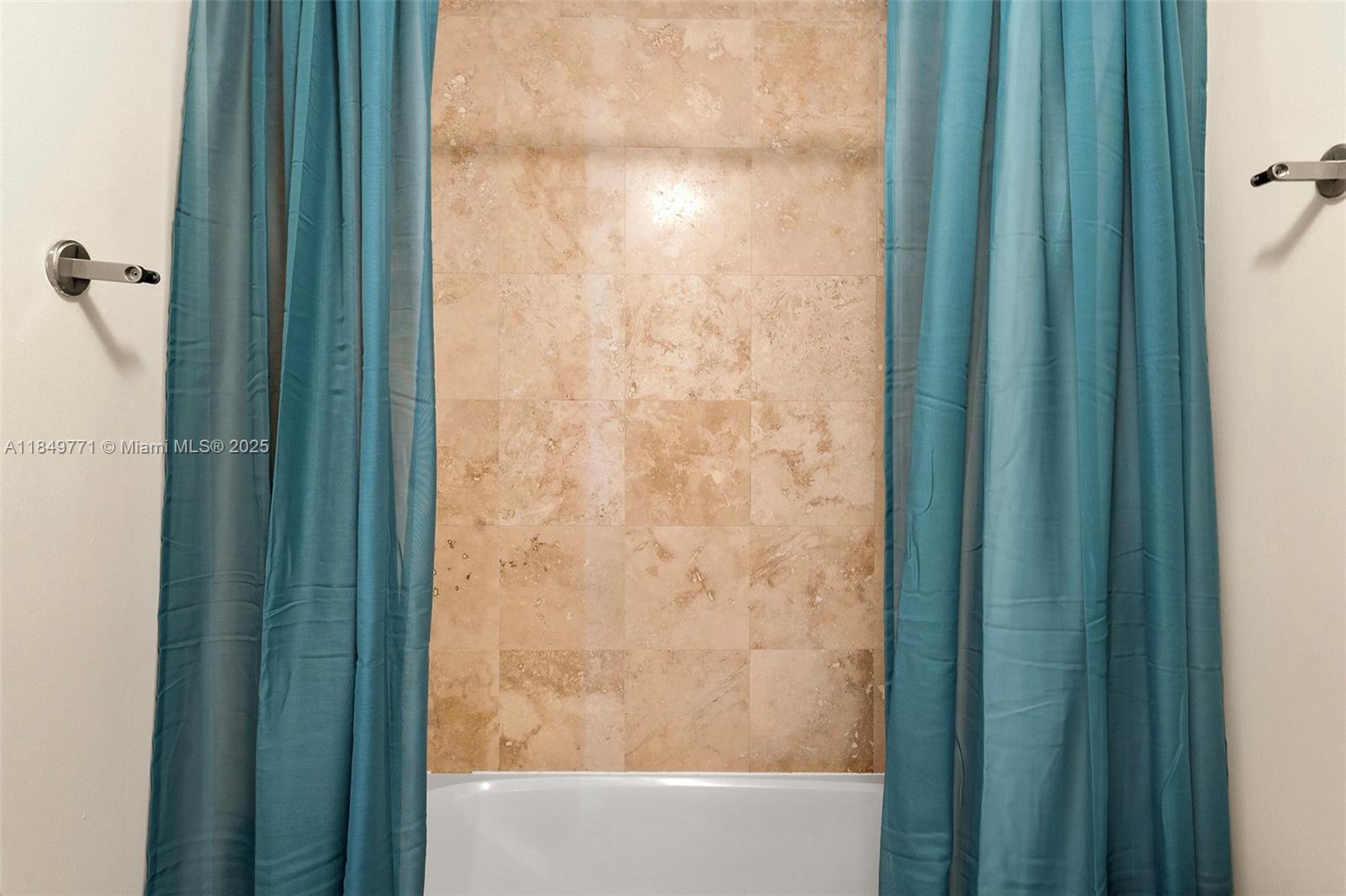 LOFTS AT MAYFAIR CONDO - Residential