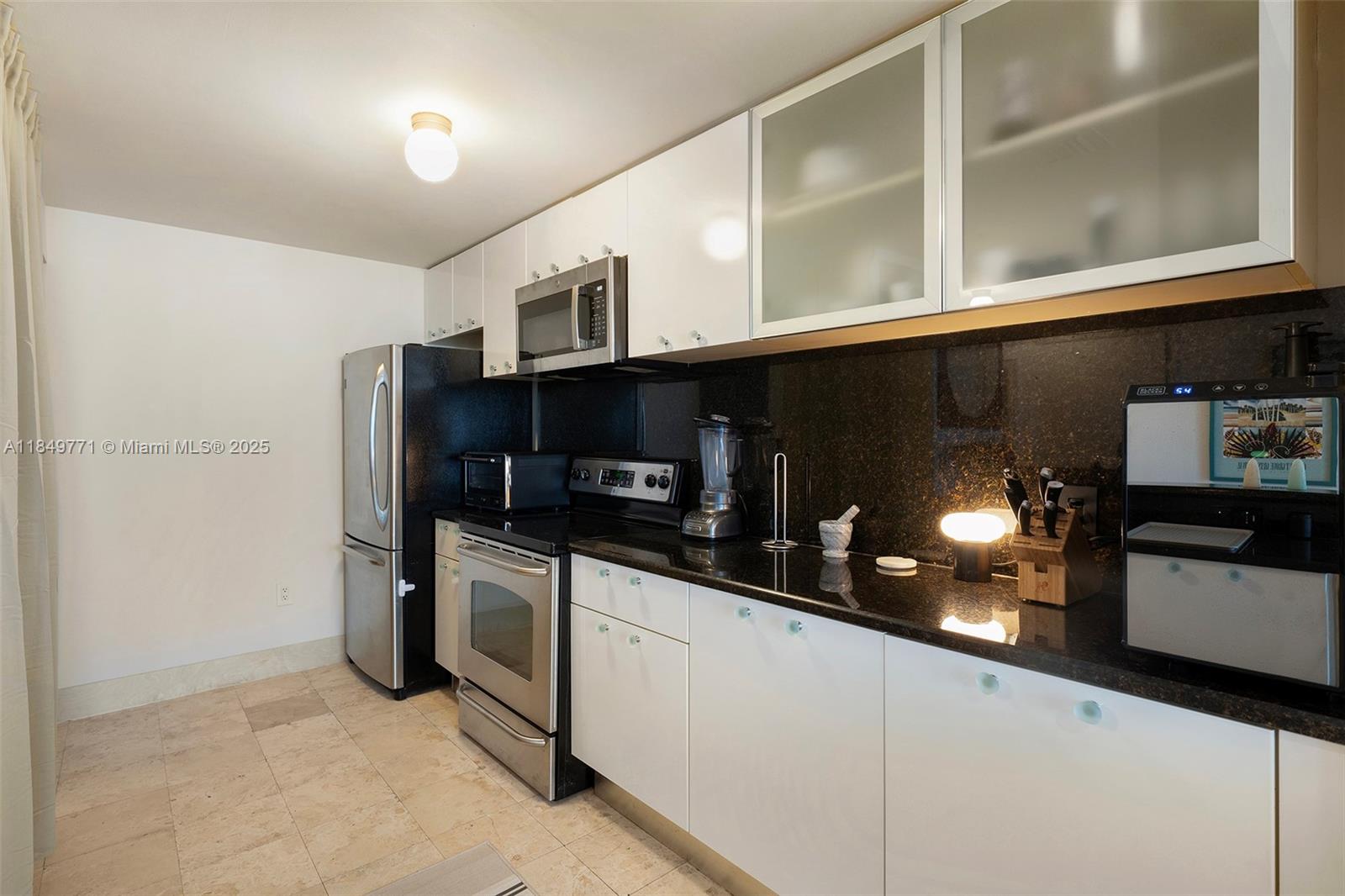 LOFTS AT MAYFAIR CONDO - Residential