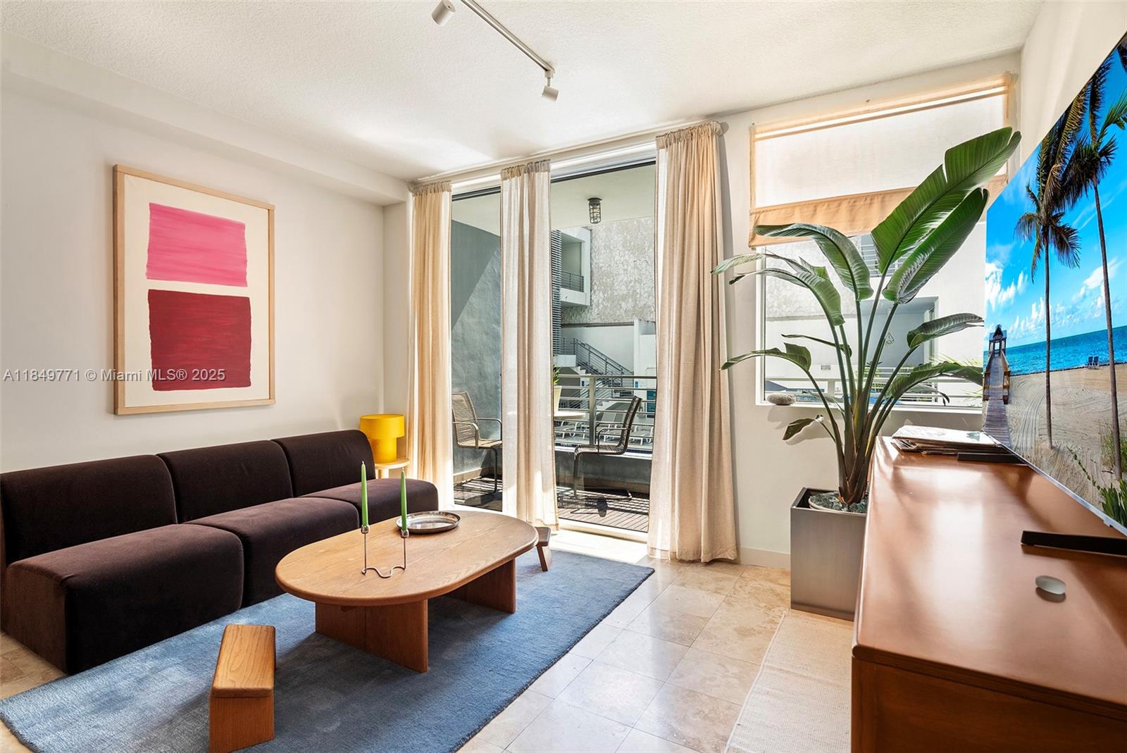 LOFTS AT MAYFAIR CONDO - Residential