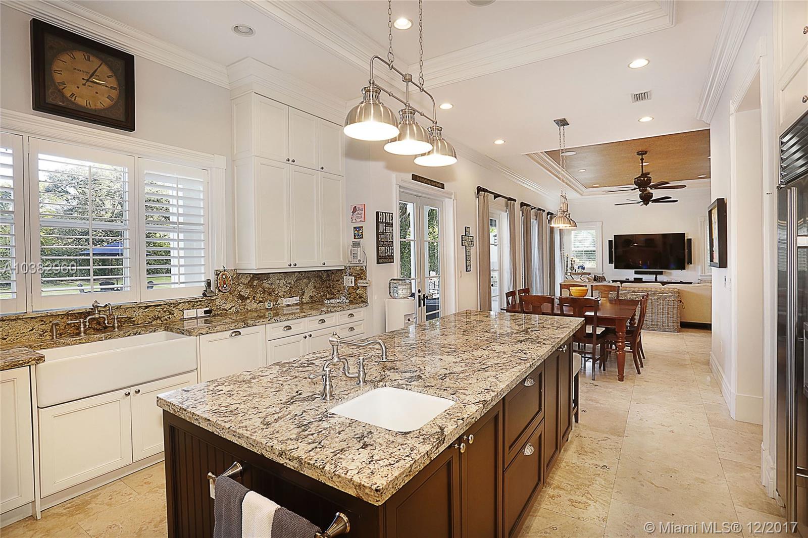 PINE ACRES ESTS - Residential