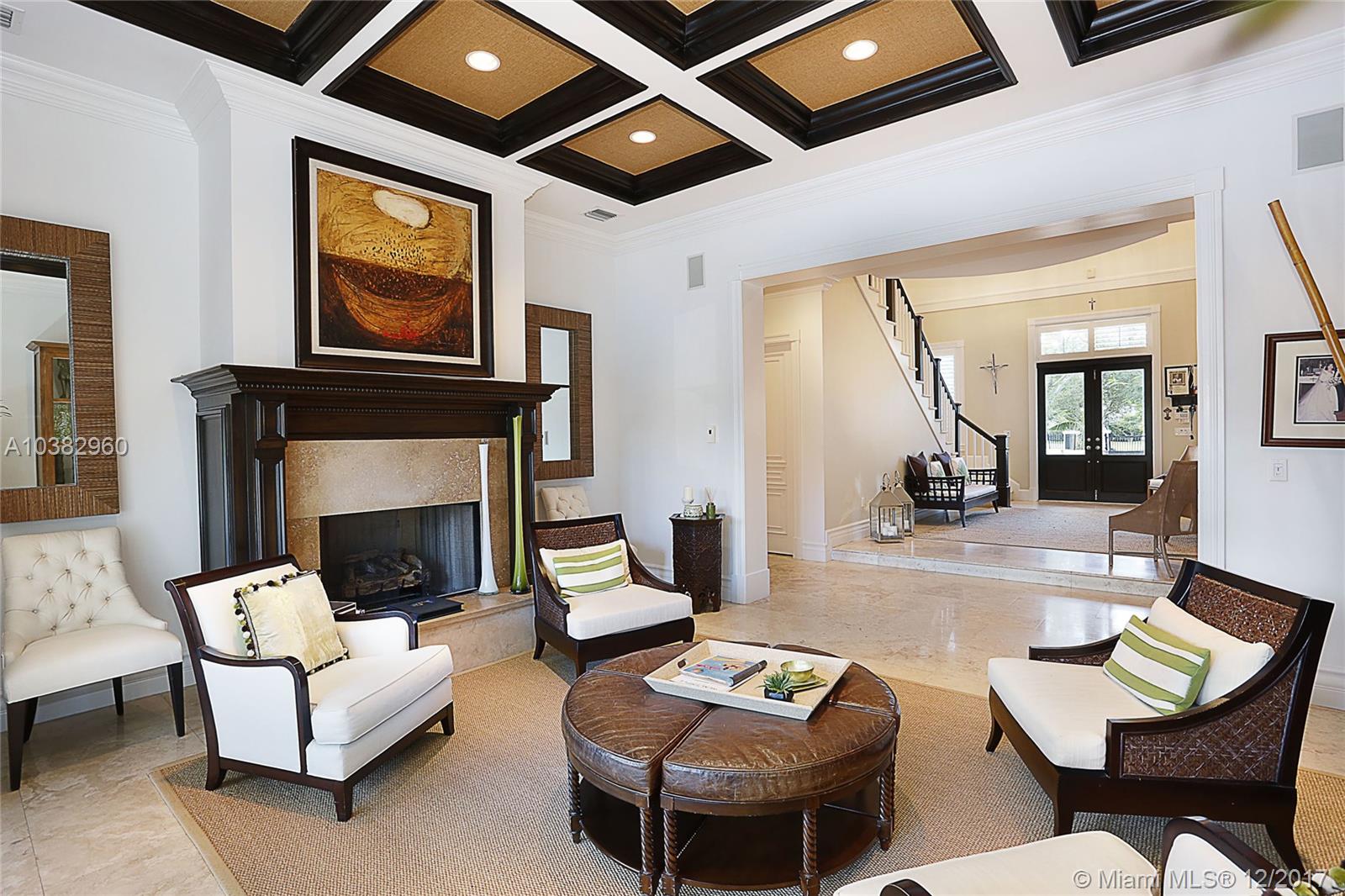 PINE ACRES ESTS - Residential