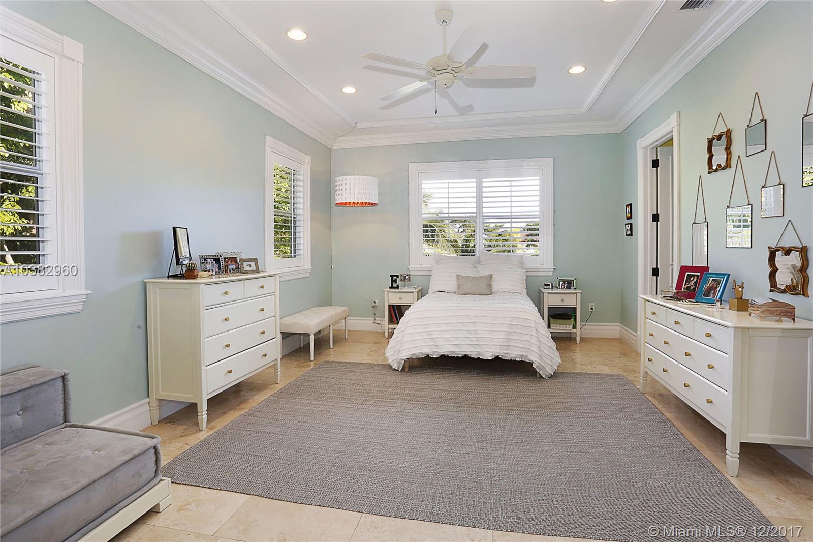 PINE ACRES ESTS - Residential