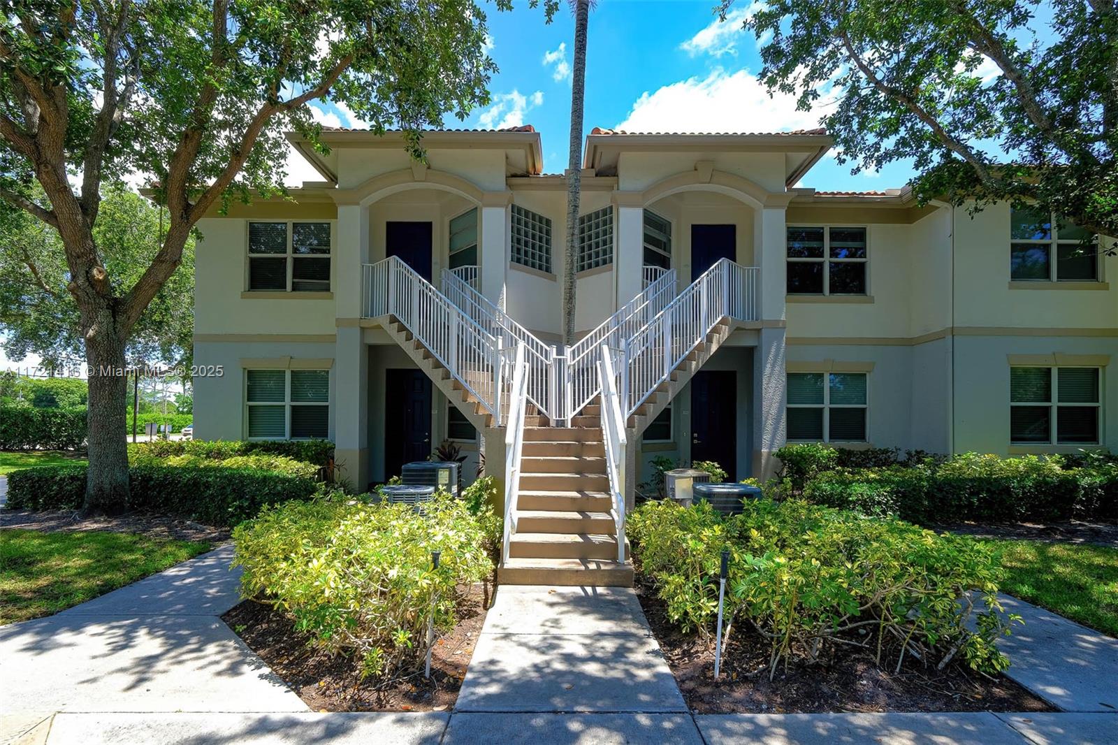Melrose Apartments - Residential Lease