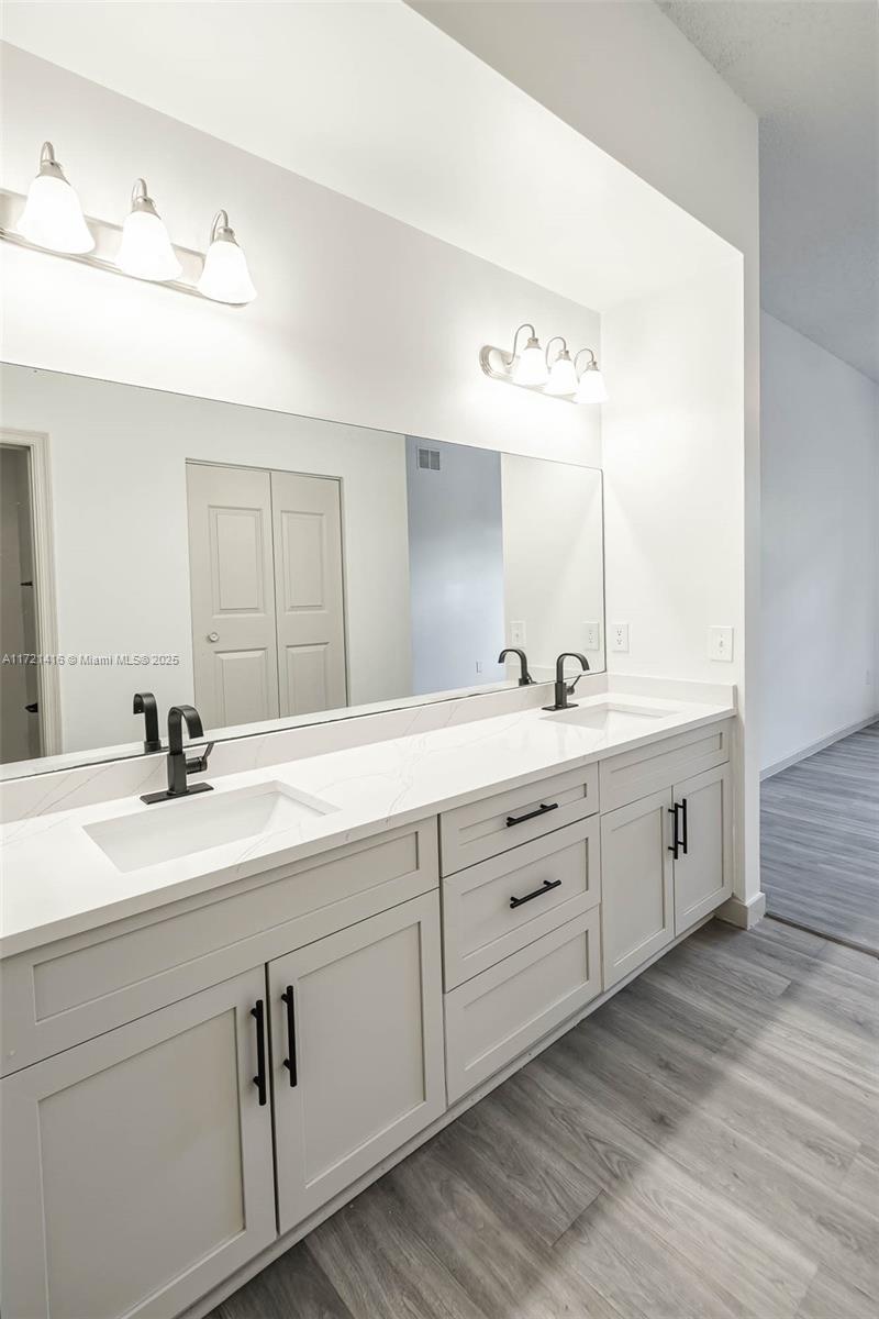 Melrose Apartments - Residential Lease