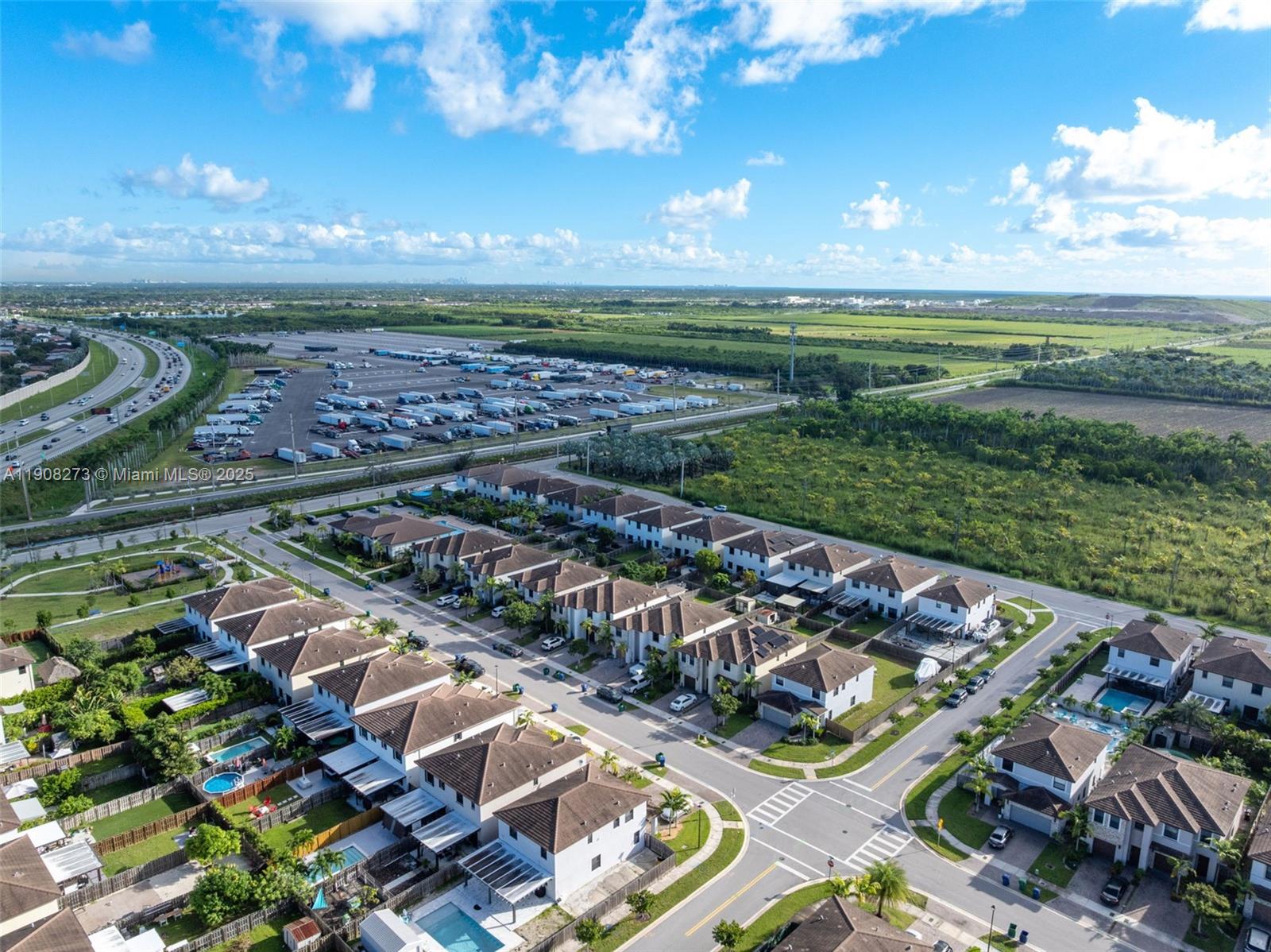 S ALLAPATTAH GARDENS - Residential Lease