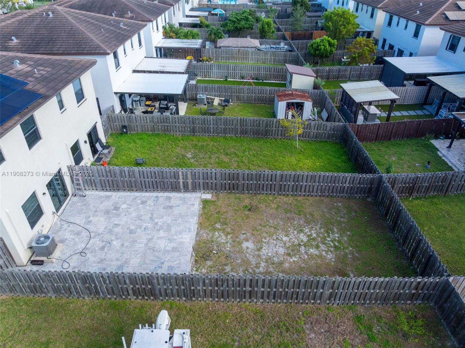 S ALLAPATTAH GARDENS - Residential Lease