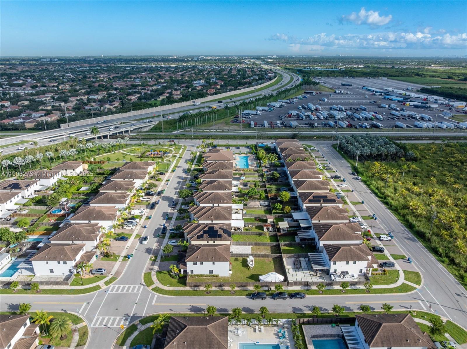 S ALLAPATTAH GARDENS - Residential Lease