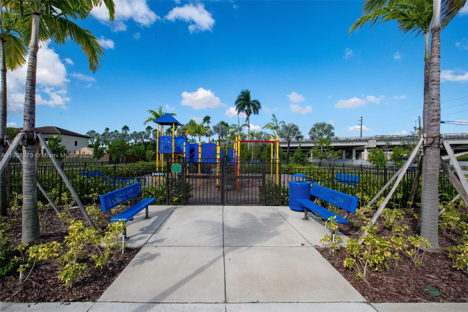 S ALLAPATTAH GARDENS - Residential Lease