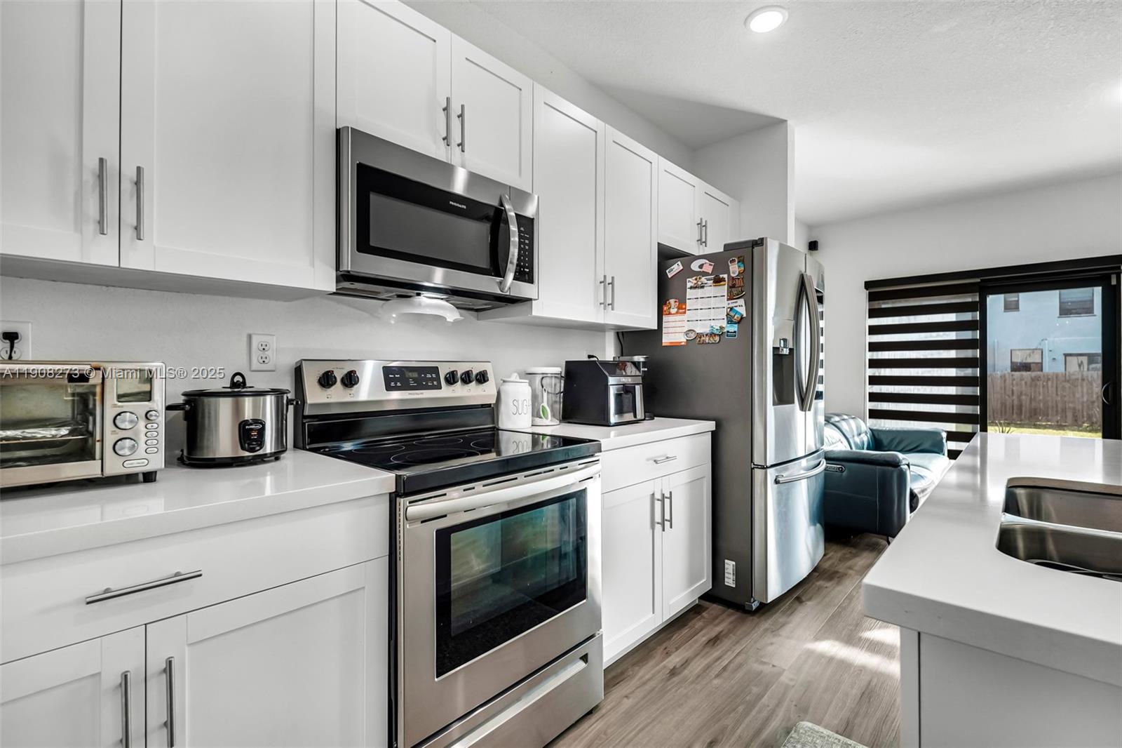 S ALLAPATTAH GARDENS - Residential Lease