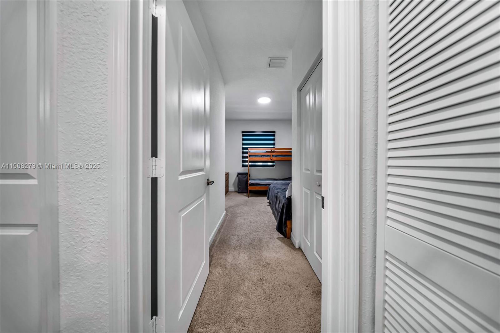 S ALLAPATTAH GARDENS - Residential Lease