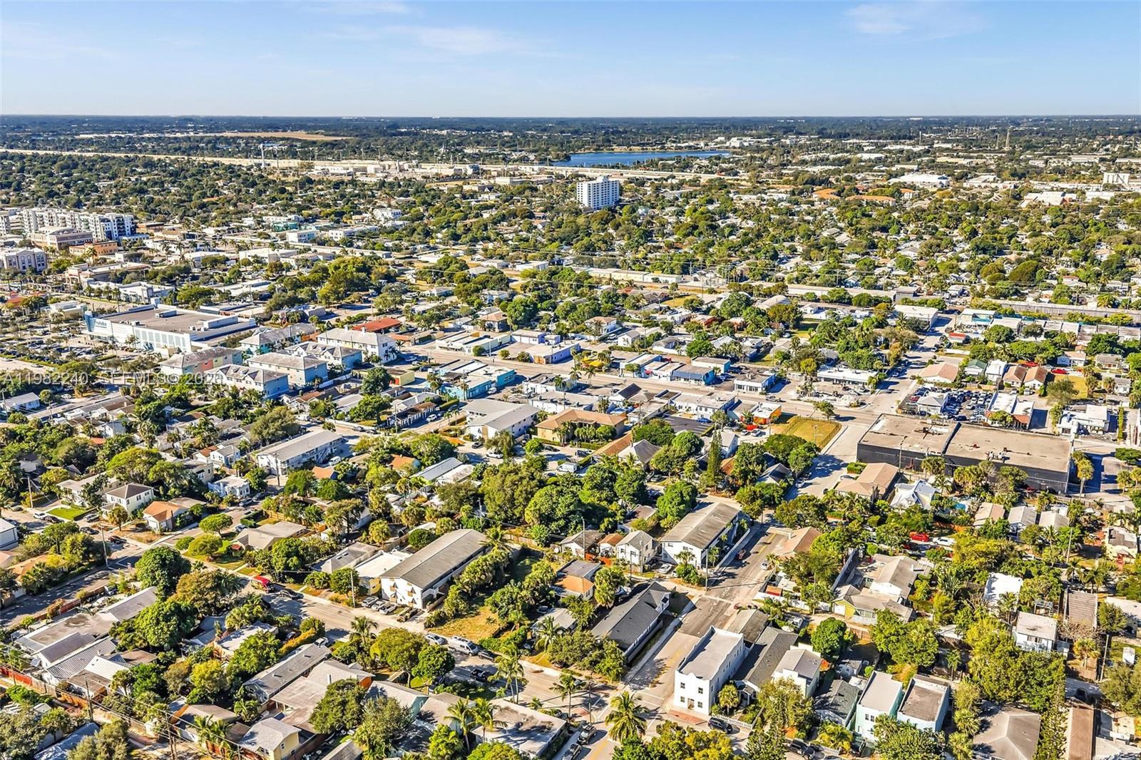 LAKE WORTH TOWN OF - Residential