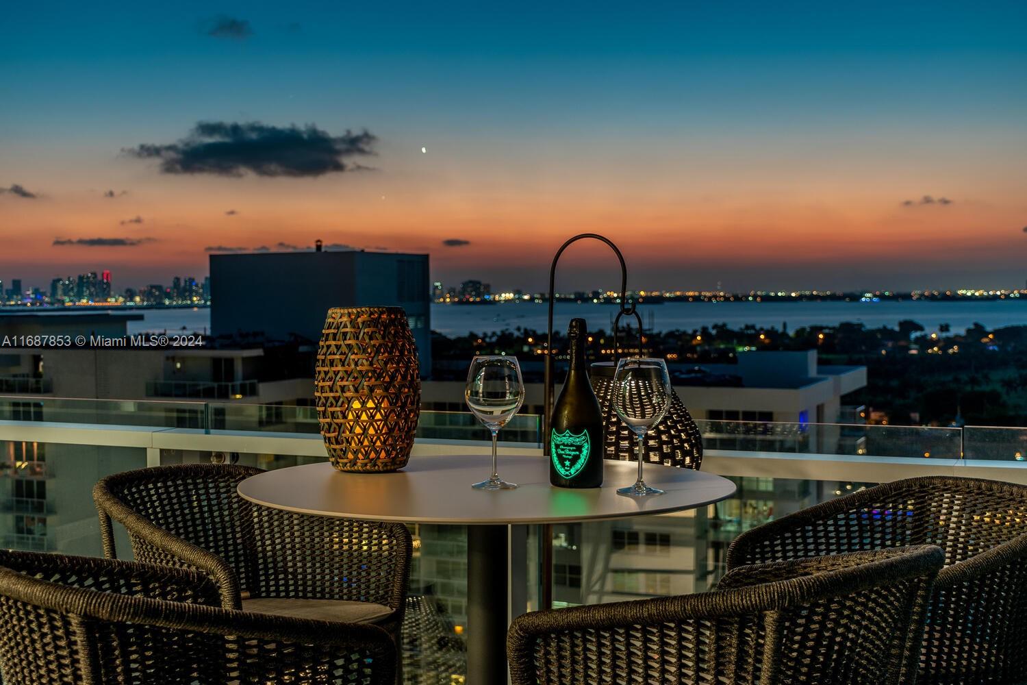 57 OCEAN - Residential