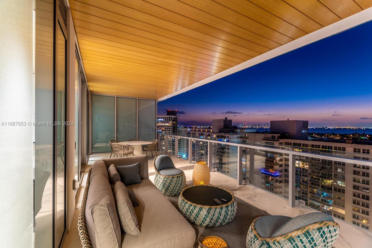 57 OCEAN - Residential