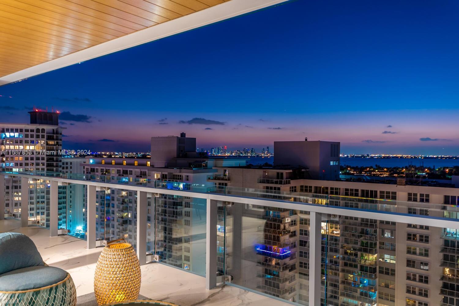 57 OCEAN - Residential