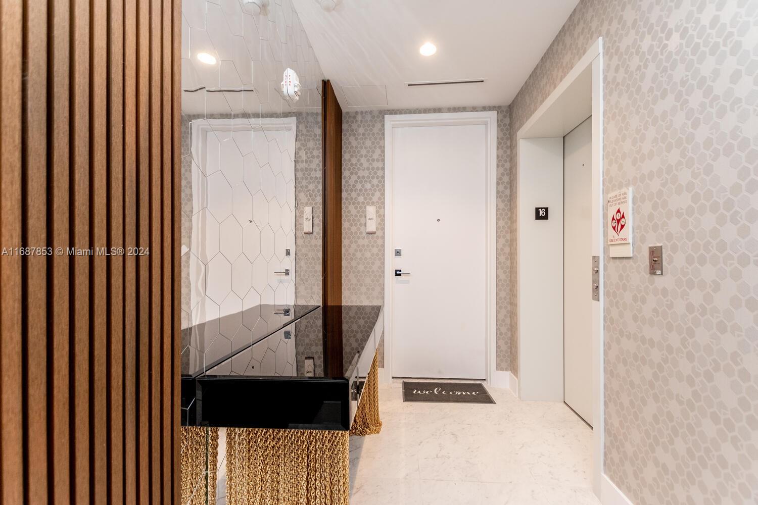 57 OCEAN - Residential