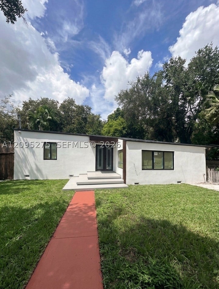Photo 1 of 1 — 8260 NE 4TH AV, Miami, FL 33138