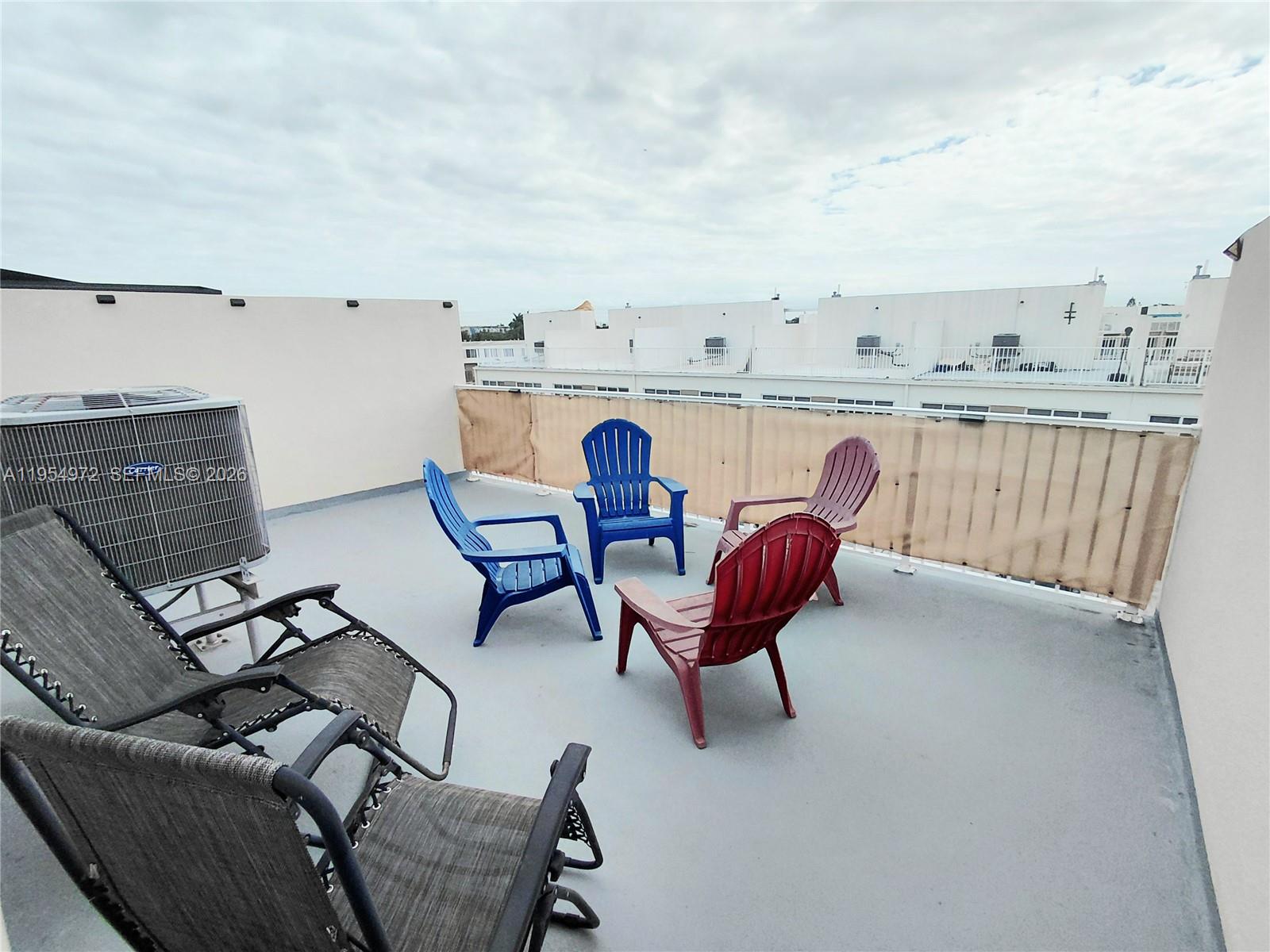 PARADISE GARDENS - Residential