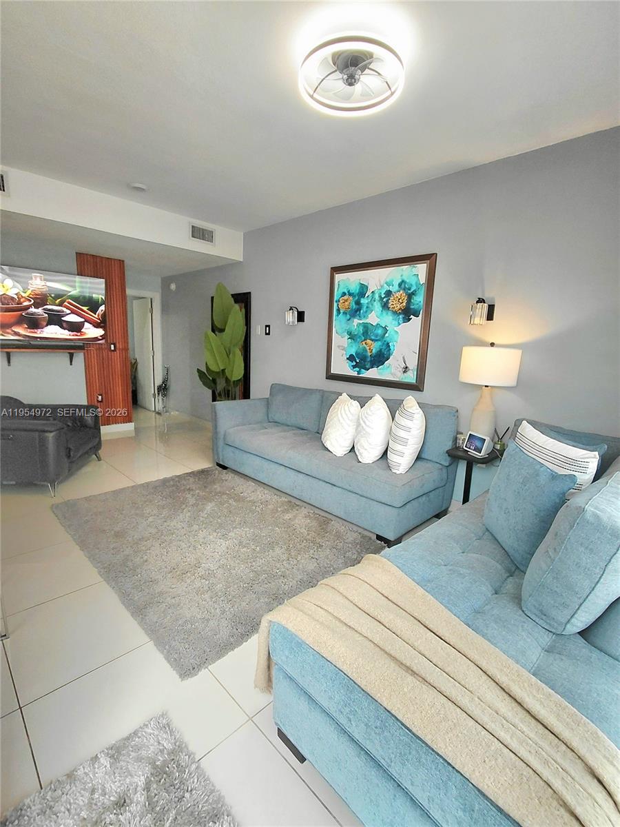 PARADISE GARDENS - Residential