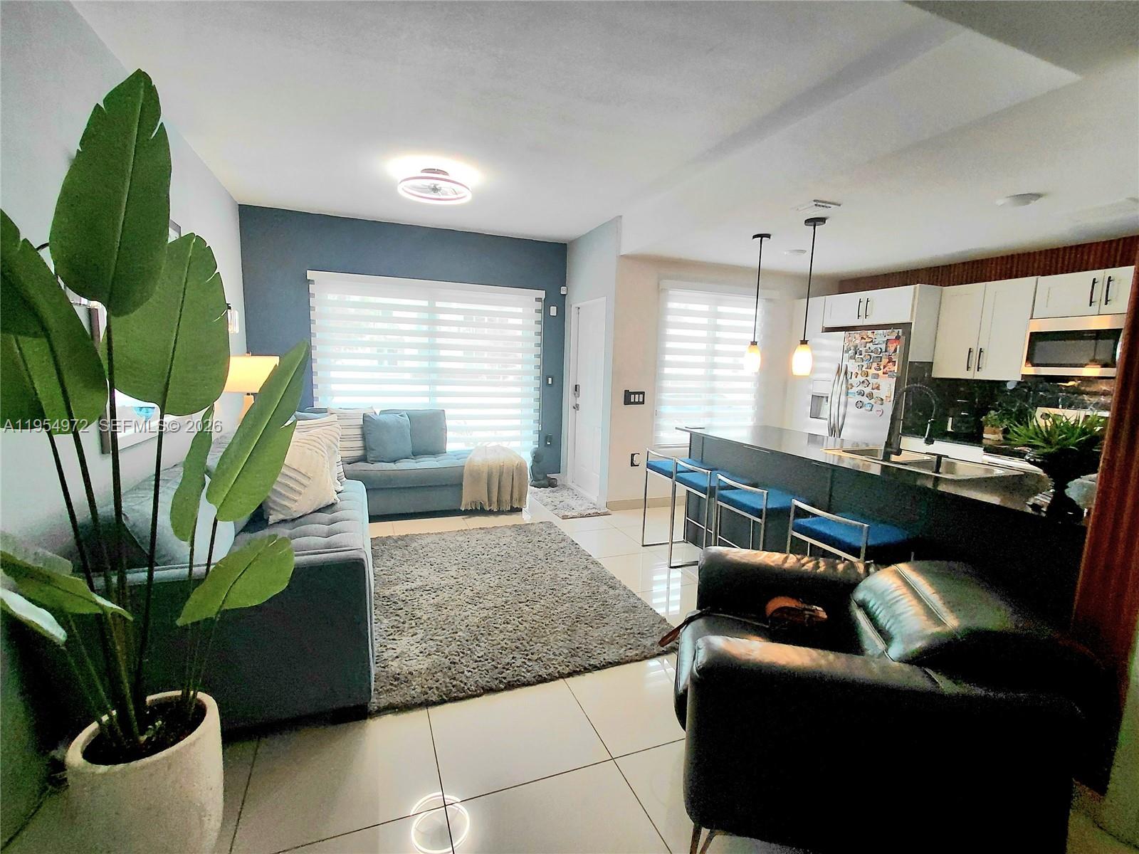 PARADISE GARDENS - Residential