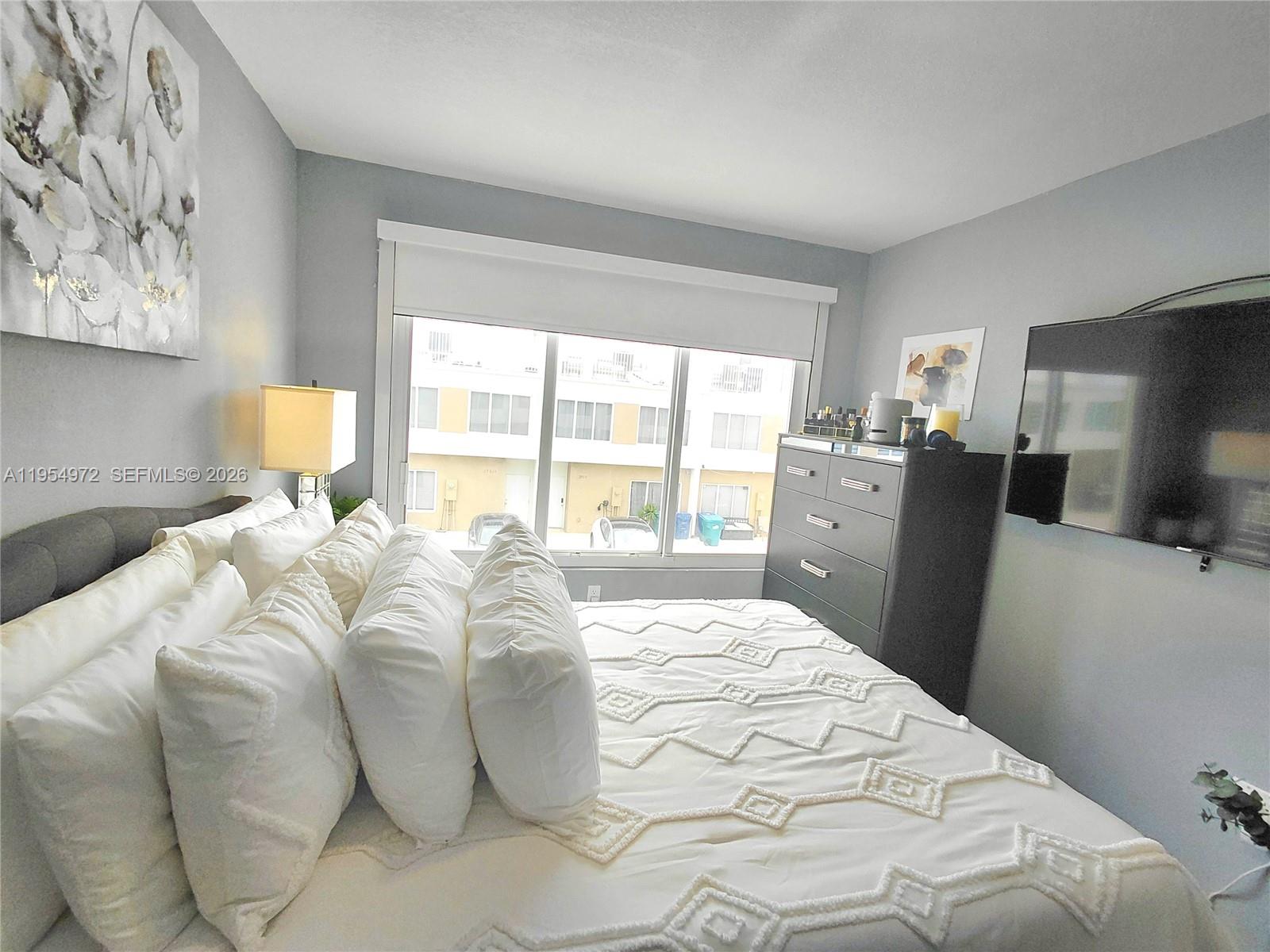 PARADISE GARDENS - Residential