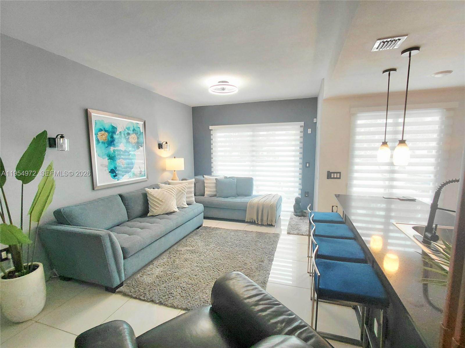 PARADISE GARDENS - Residential