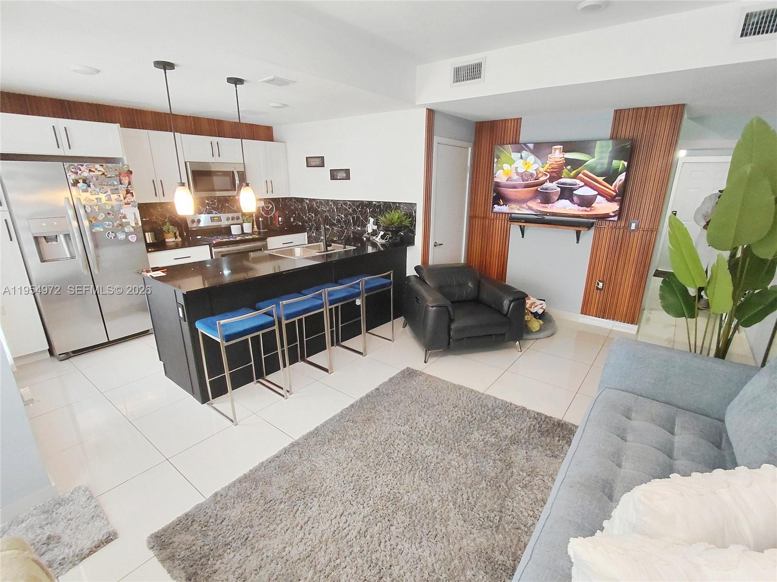 PARADISE GARDENS - Residential