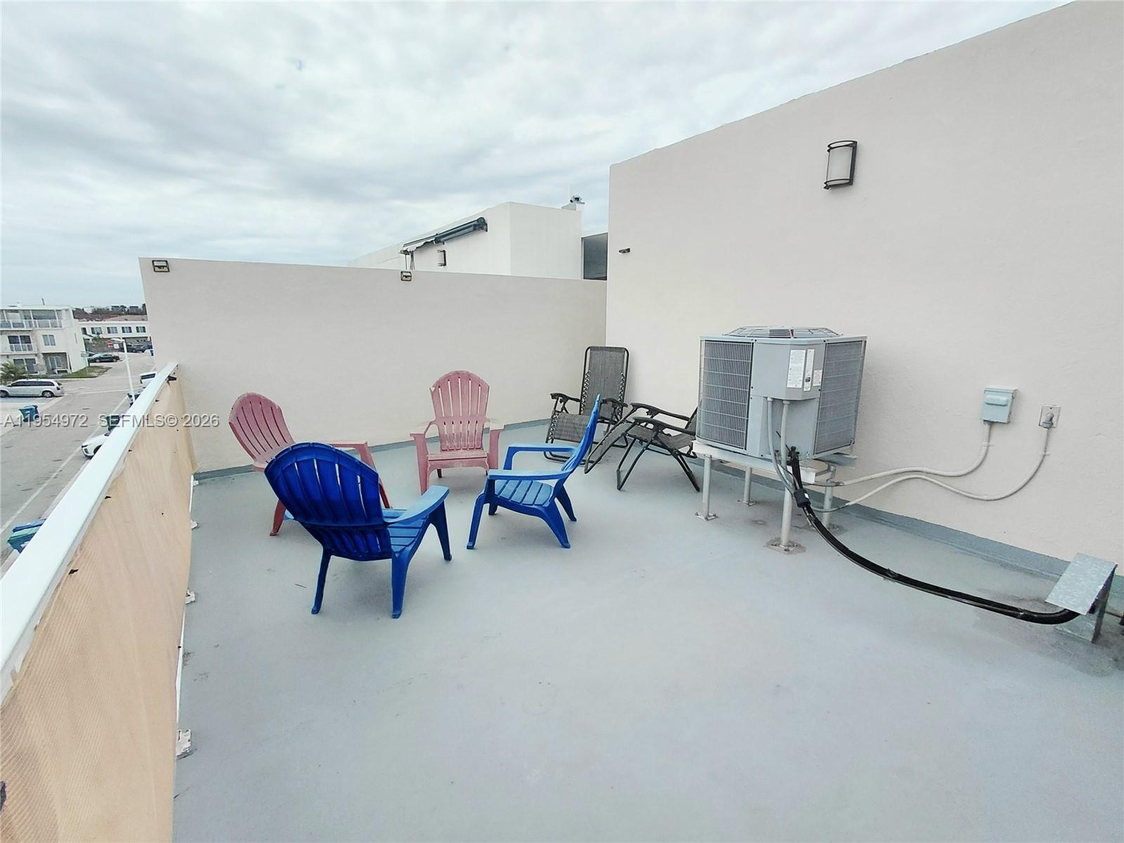 PARADISE GARDENS - Residential