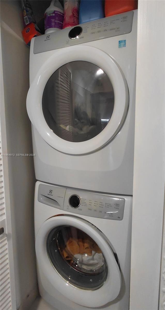 PARADISE GARDENS - Residential