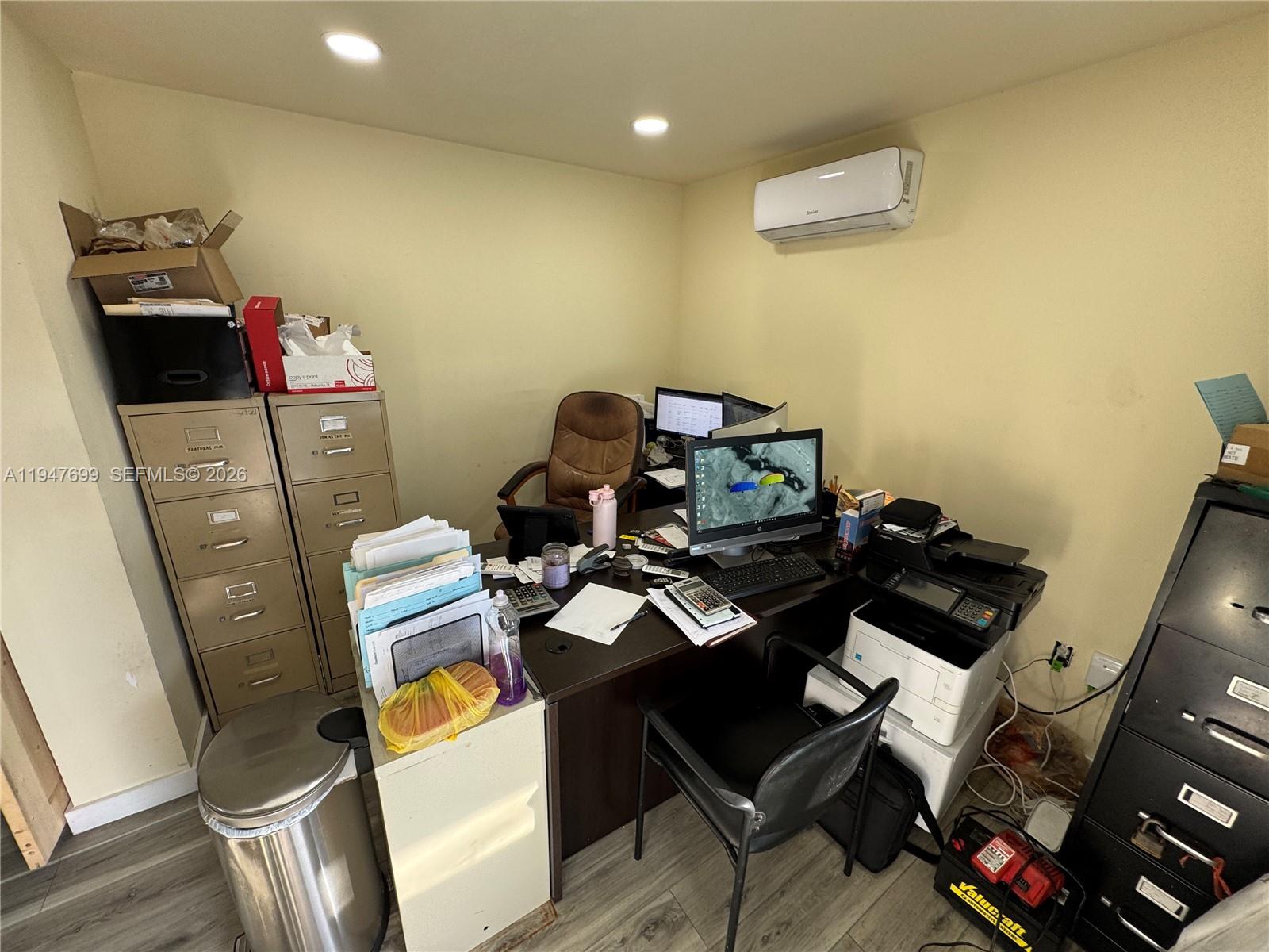 AMND PLAT OF BIRD ROAD ES - Commercial Sale