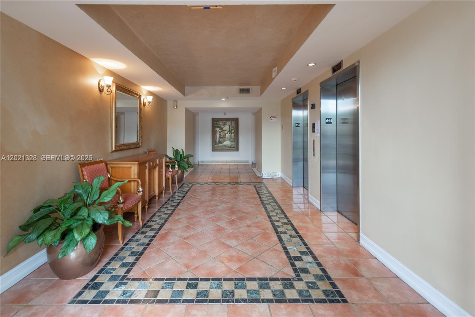 19601 E Country Club Dr 7102