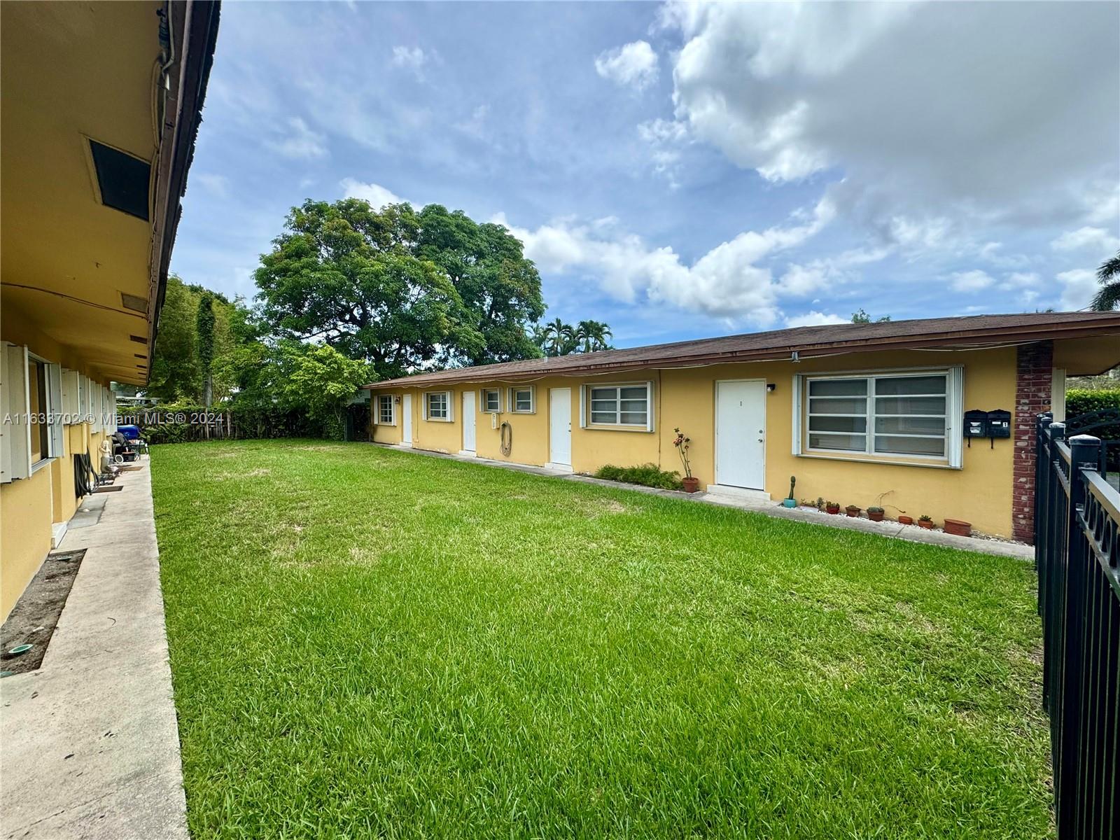 OSCEOLA PARK - Residential Income