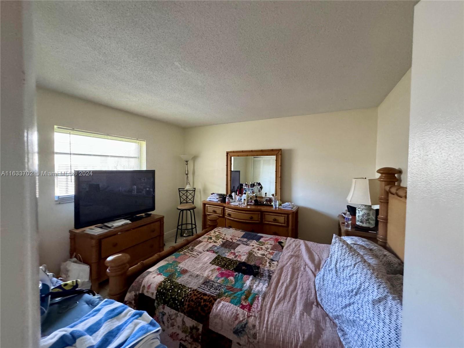 OSCEOLA PARK - Residential Income