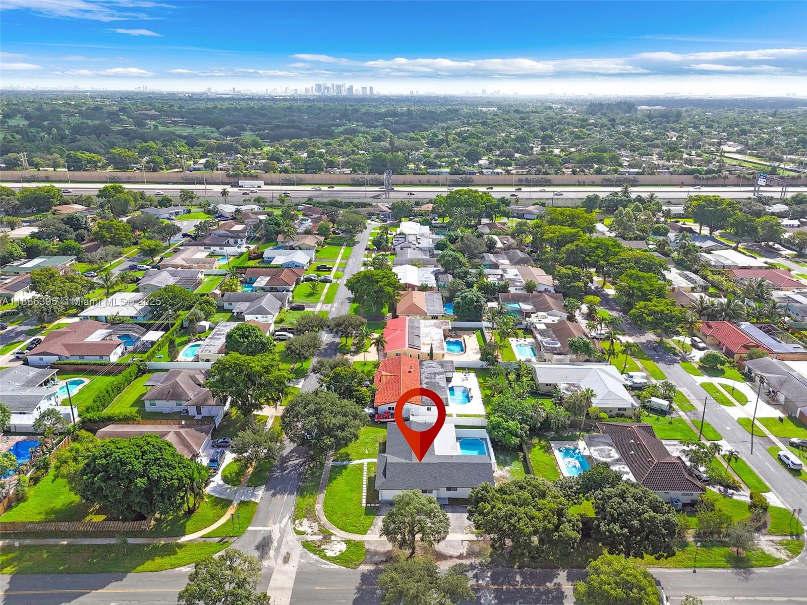 PLANTATION PARK LAKESITES - Residential
