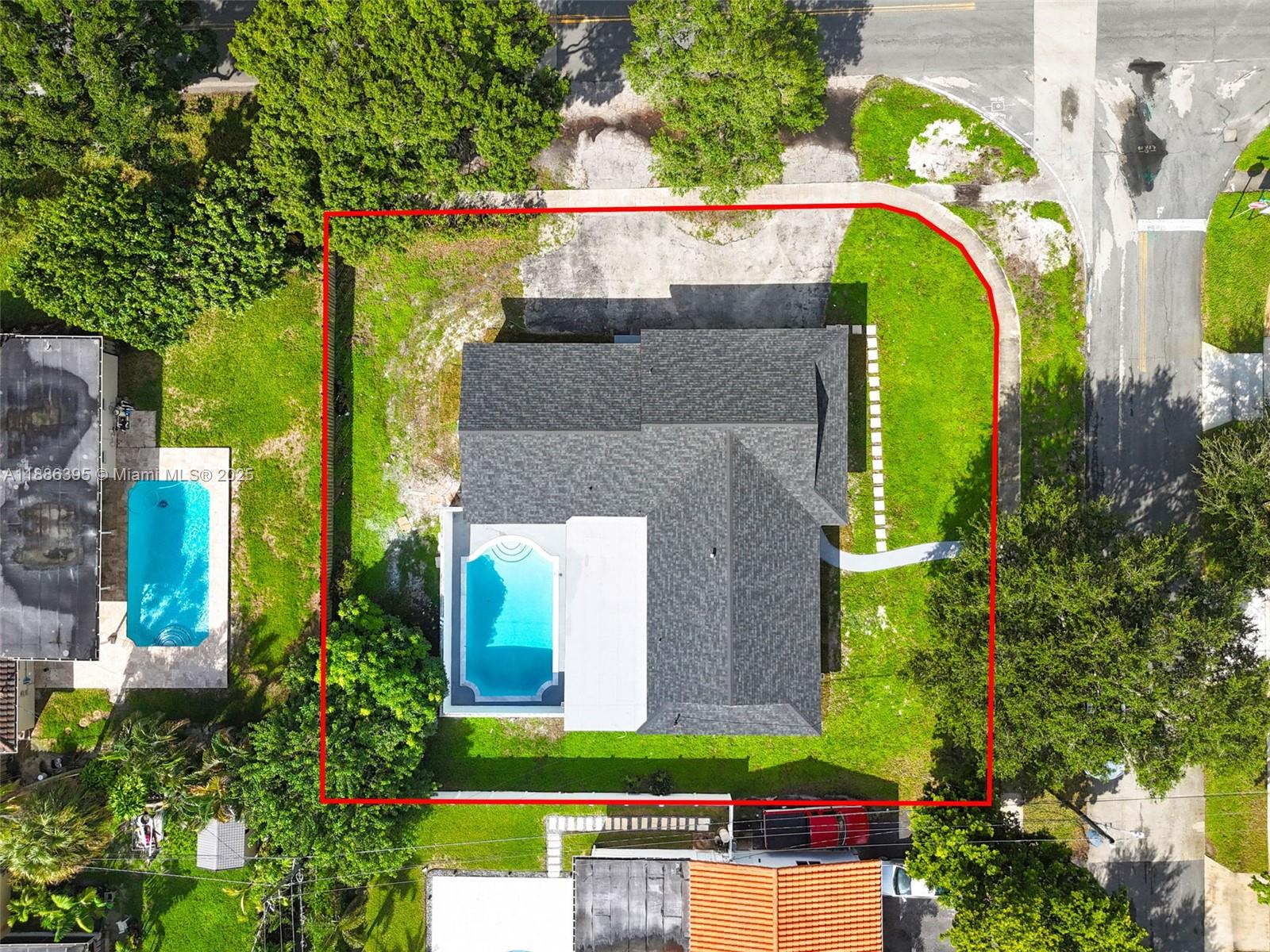 PLANTATION PARK LAKESITES - Residential