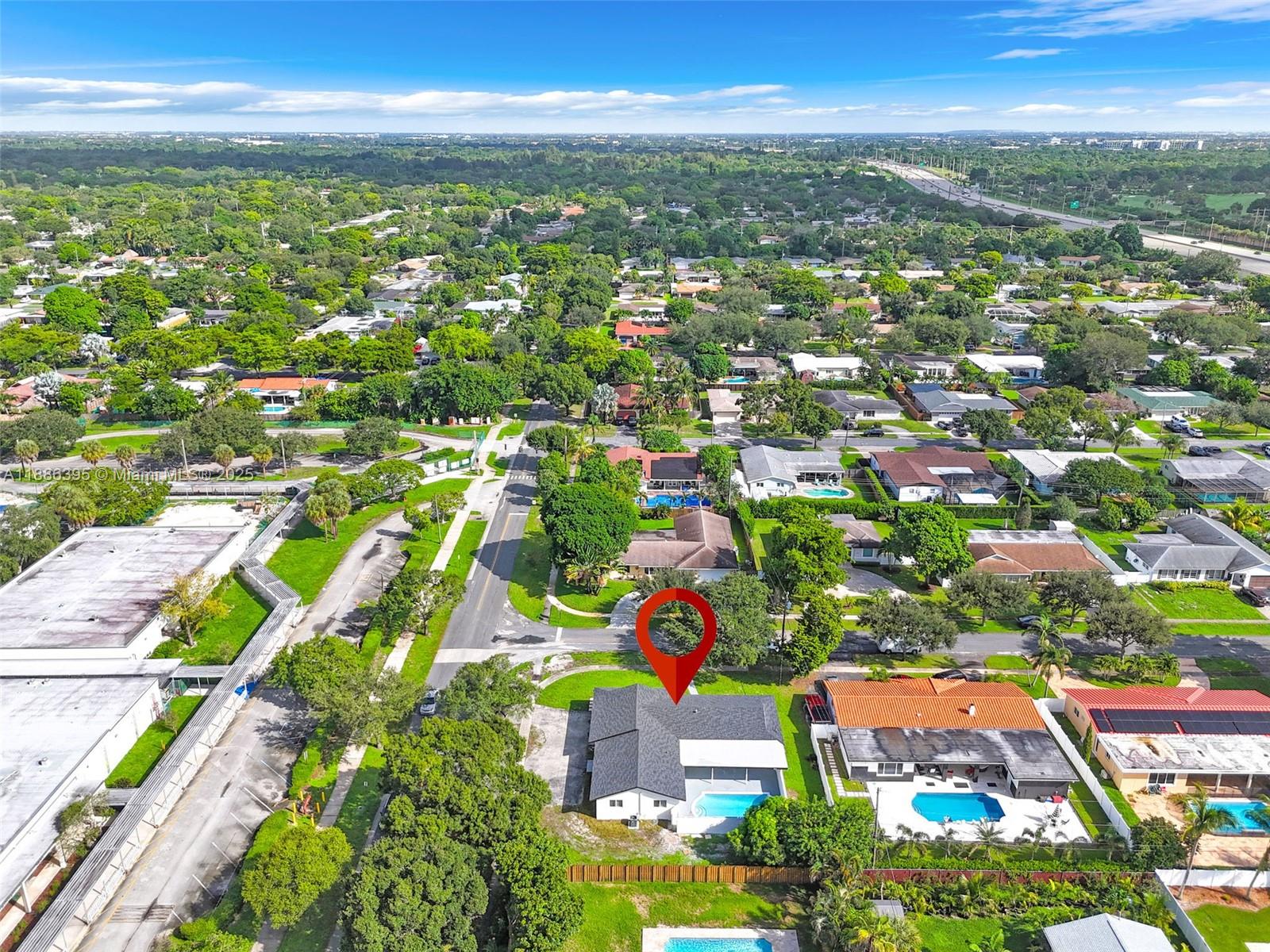 PLANTATION PARK LAKESITES - Residential