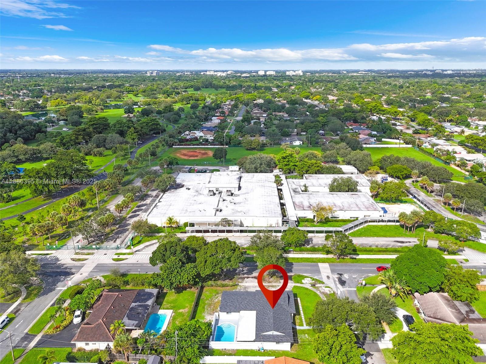 PLANTATION PARK LAKESITES - Residential