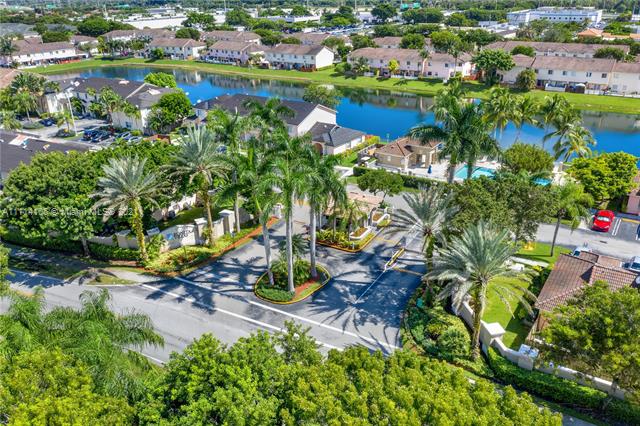 BONITA VILLAS CONDO - Residential