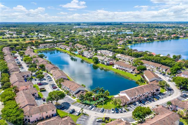 BONITA VILLAS CONDO - Residential