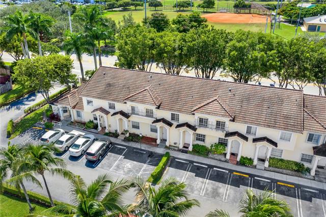 BONITA VILLAS CONDO - Residential