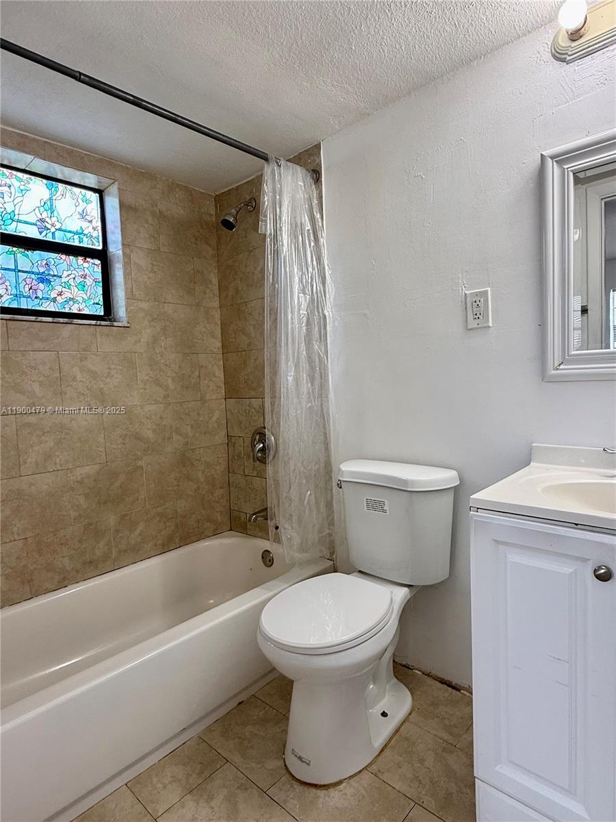 LUDLAM GARDENS CONDO - Residential
