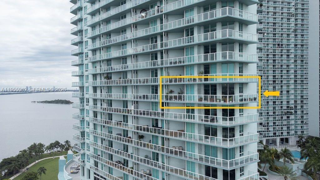 QUANTUM ON THE BAY CONDO - Residential