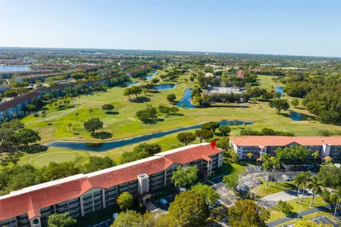 1300 SW 125th Ave Unit 415K, Pembroke Pines, FL 33027 - MLS#: A11765152