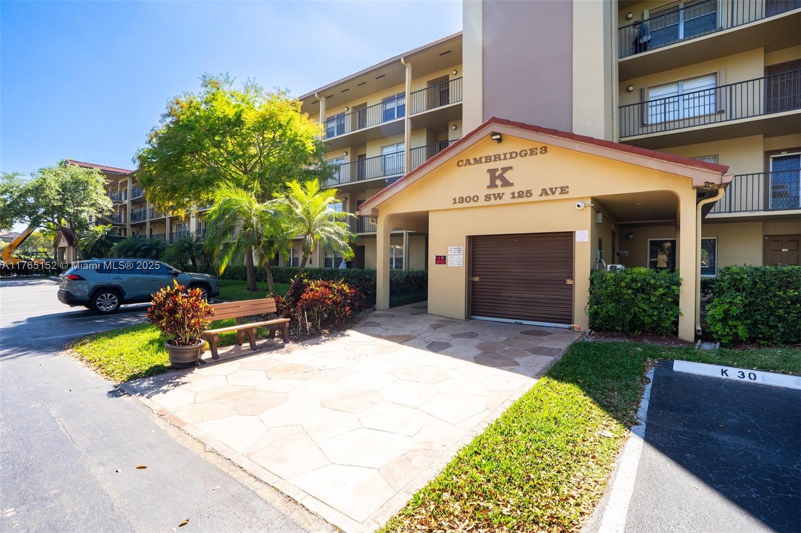 1300 SW 125th Ave 415K