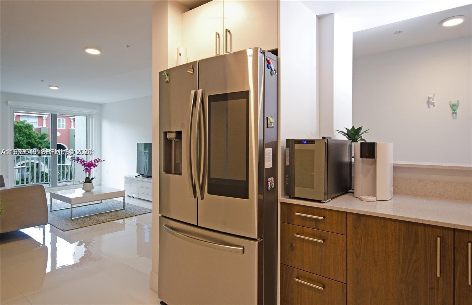 ISLANDS AT DORAL 1ST ADDI - Residential Lease