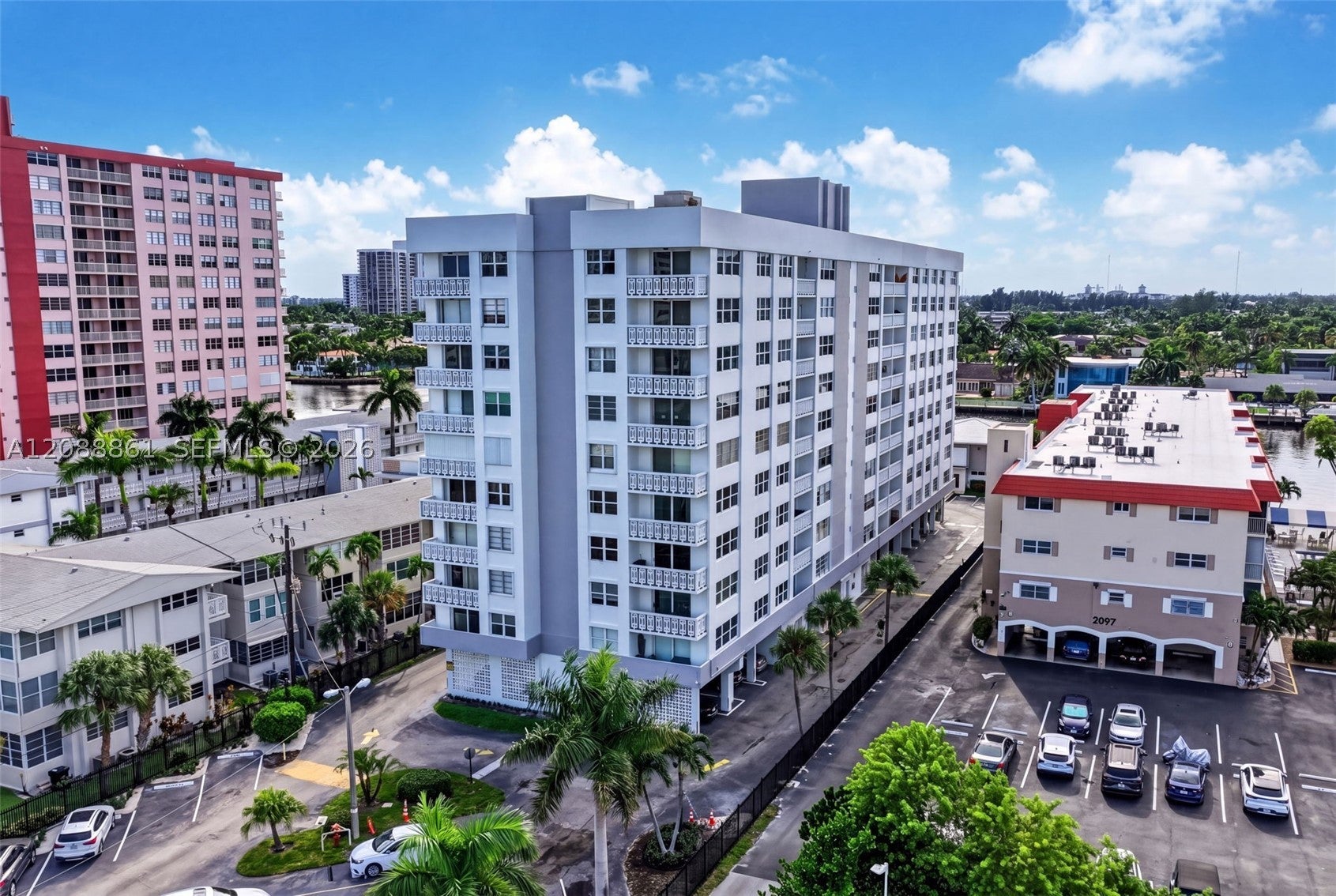 3113 S Ocean Dr 510