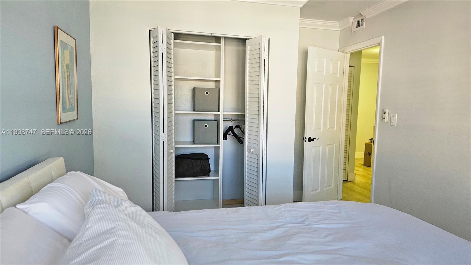 LEEWARD POINT CONDO - Residential Lease