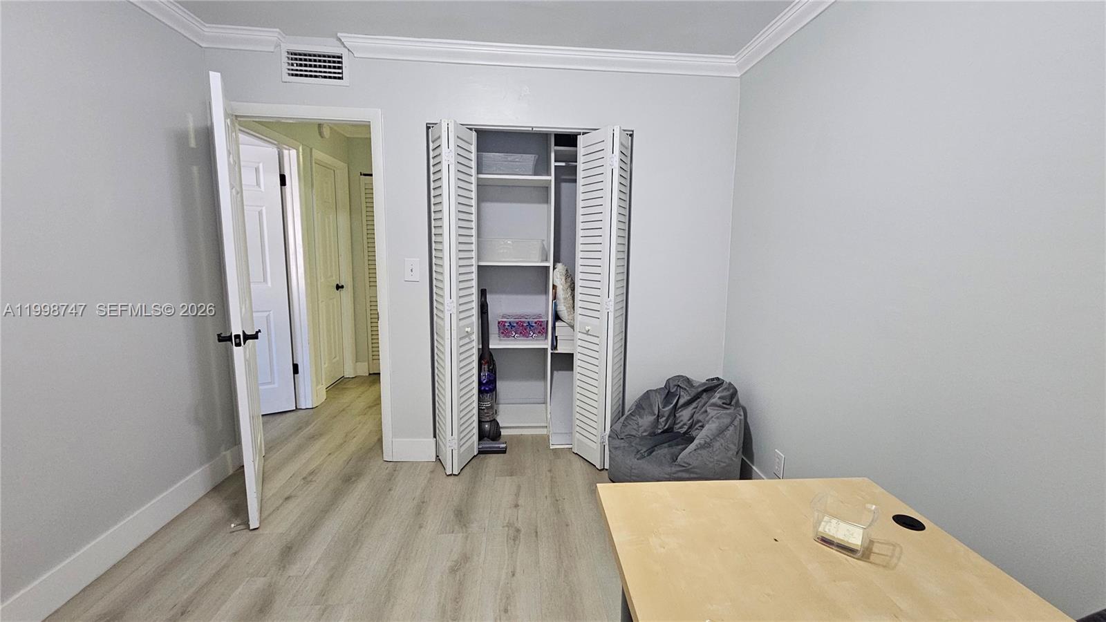 LEEWARD POINT CONDO - Residential Lease