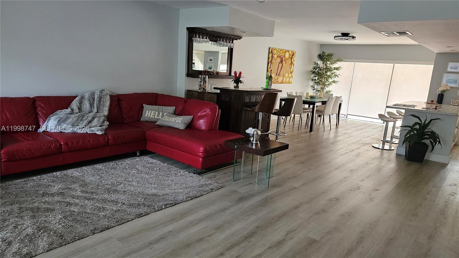 LEEWARD POINT CONDO - Residential Lease