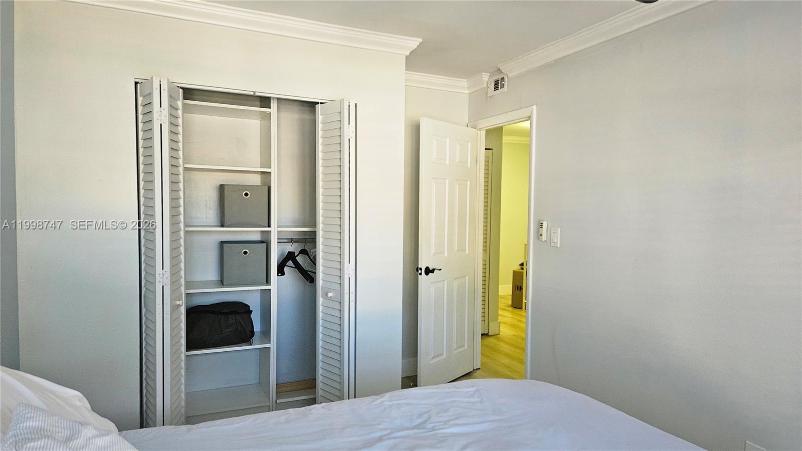 LEEWARD POINT CONDO - Residential Lease